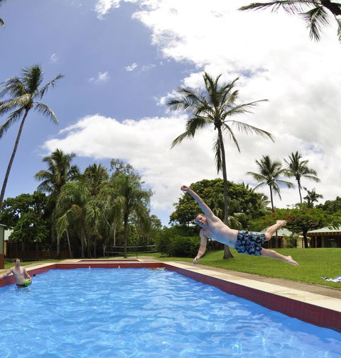 Nomads Airlie Beach - Kingaroy Accommodation 24