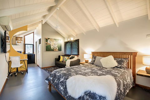 Airlie Beach Eco Cabins - Adults Only - Kingaroy Accommodation 20