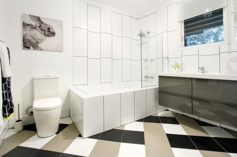 Airlie Beach Eco Cabins - Adults Only - Kingaroy Accommodation 34