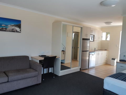 Whitsunday Sands Resort - Kingaroy Accommodation 5