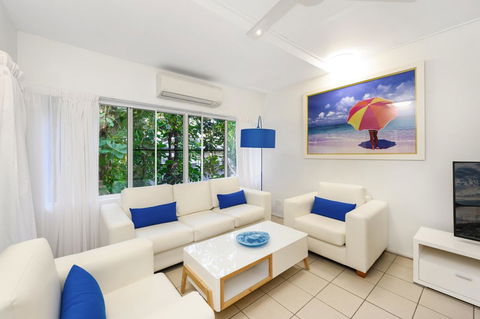 By The Sea Port Douglas - Kingaroy Accommodation 0