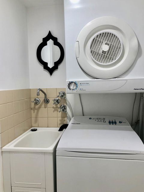 NOMAD - Luxe Apartment - Kingaroy Accommodation 40