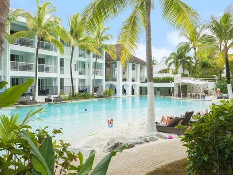 Beach Club Port Douglas Luxury Apartments - Kingaroy Accommodation 0