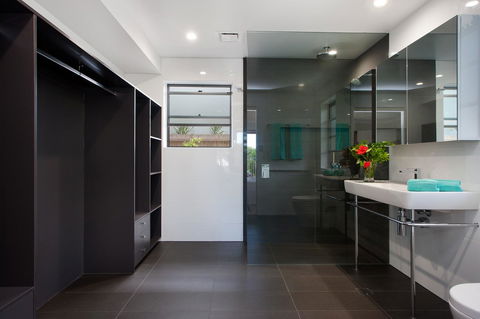 Jolly Roger's Beach House - Kingaroy Accommodation 7