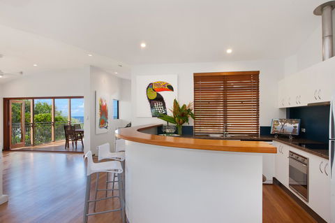 Jolly Roger's Beach House - Kingaroy Accommodation 5