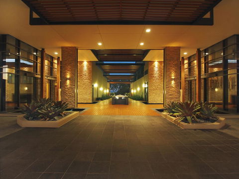 Oaks Redcliffe Mon Komo Suites - Kingaroy Accommodation 15