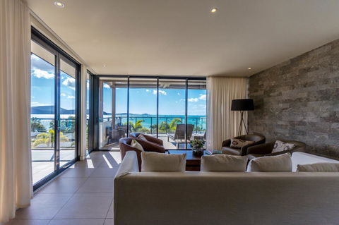 Mirage Whitsundays - Kingaroy Accommodation 22