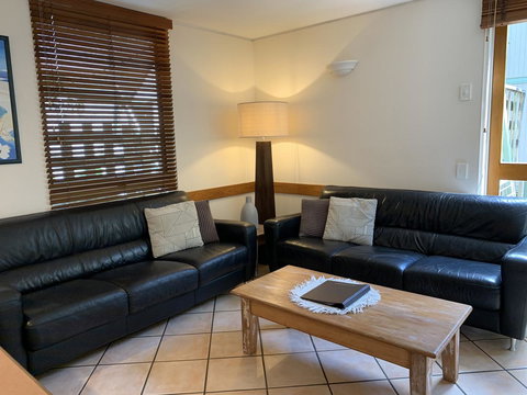 The Hastings Beach Houses - Kingaroy Accommodation 2