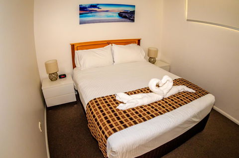 Grand Palais Boolarong Beachside Apartments - Kingaroy Accommodation 18