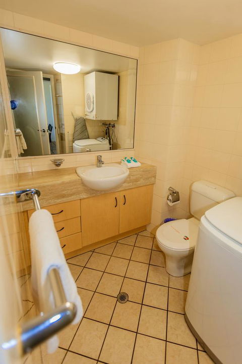 Grand Palais Boolarong Beachside Apartments - Kingaroy Accommodation 34