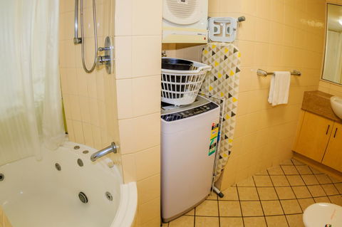 Grand Palais Boolarong Beachside Apartments - Kingaroy Accommodation 37