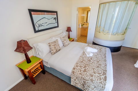 Grand Palais Boolarong Beachside Apartments - Kingaroy Accommodation 33