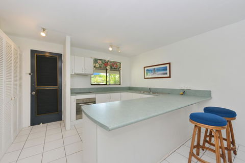 Seascape Holidays At Beachfront Terraces - Kingaroy Accommodation 15