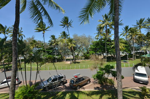 Seascape Holidays At Beachfront Terraces - Kingaroy Accommodation 28