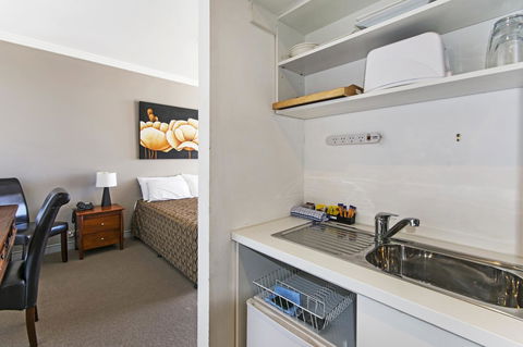 Redvue Holiday Apartments - Kingaroy Accommodation 25