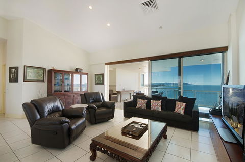 Mariners North Holiday Apartments - Kingaroy Accommodation 43