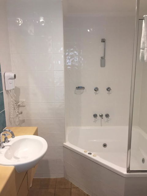Portsea 26 - Kingaroy Accommodation 13