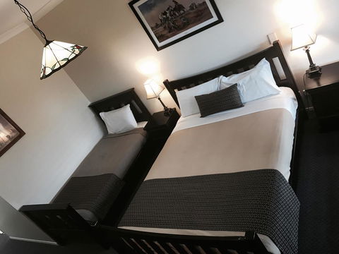 The Bearded Dragon Boutique Hotel - Kingaroy Accommodation 3