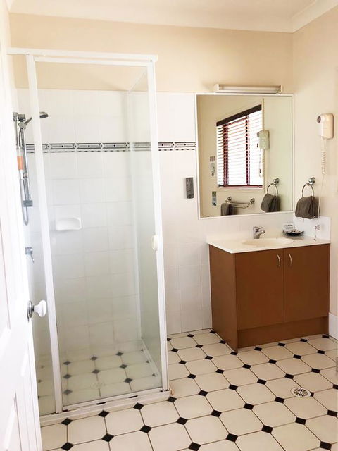 The Bearded Dragon Boutique Hotel - Kingaroy Accommodation 12