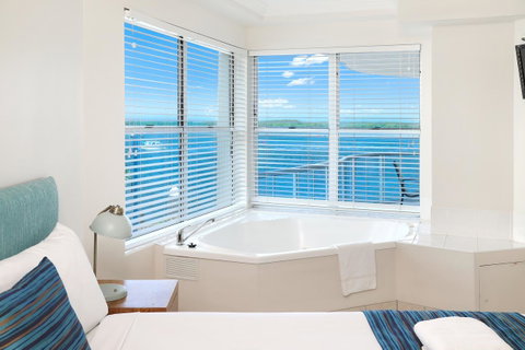 Watermark Resort Caloundra - Kingaroy Accommodation 33