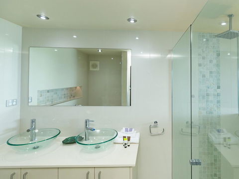 Beach Lodges - Kingaroy Accommodation 8