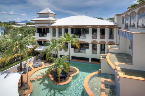 Regal Port Douglas - Kingaroy Accommodation 0