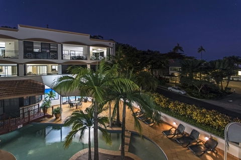 Regal Port Douglas - Kingaroy Accommodation 7