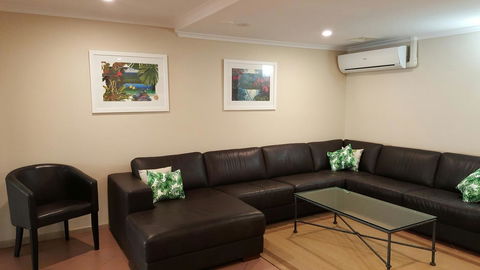Regal Port Douglas - Kingaroy Accommodation 17