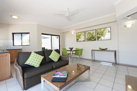 Regal Port Douglas - Kingaroy Accommodation 4