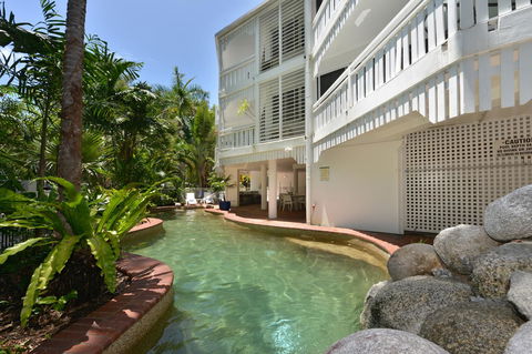 The White House Port Douglas - Kingaroy Accommodation 18