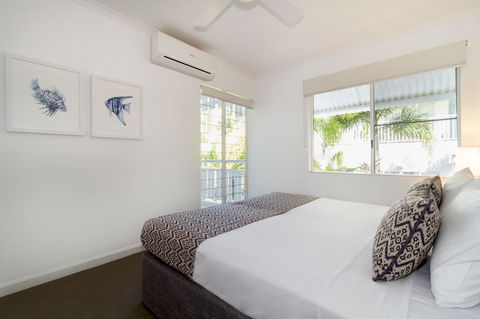 The White House Port Douglas - Kingaroy Accommodation 36