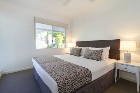The White House Port Douglas - Kingaroy Accommodation 35