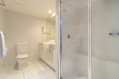The White House Port Douglas - Kingaroy Accommodation 21
