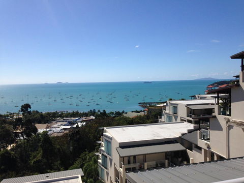 Whitsunday Reflections - Kingaroy Accommodation 0