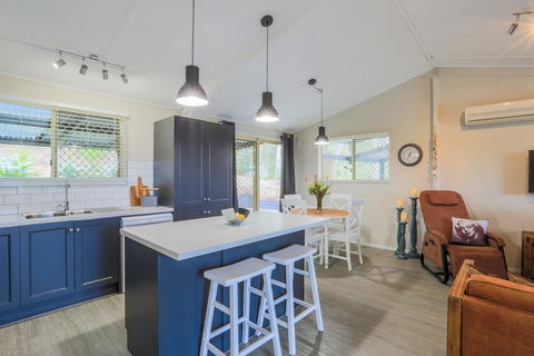 Bed & Breakfast 1 Bedroom Guest House - Kingaroy Accommodation 9