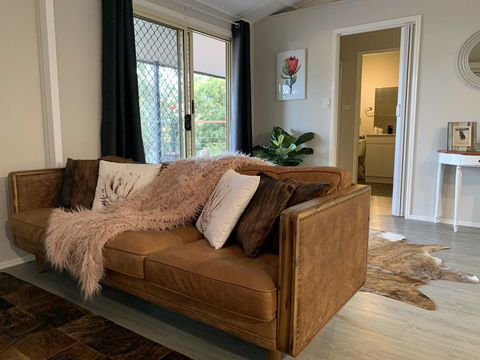 Bed & Breakfast 1 Bedroom Guest House - Kingaroy Accommodation 27