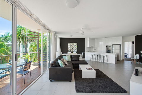 Noosa Tropicana - Kingaroy Accommodation 10