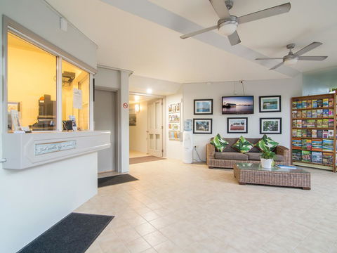 The Port Douglas Queenslander - Kingaroy Accommodation 38