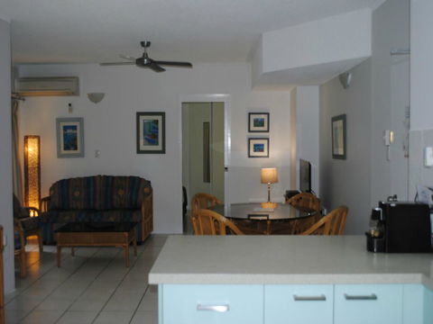 The Port Douglas Queenslander - Kingaroy Accommodation 16