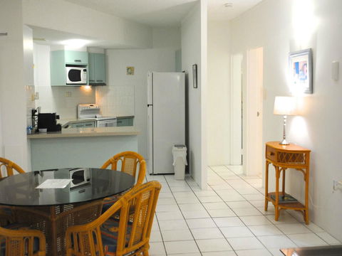 The Port Douglas Queenslander - Kingaroy Accommodation 22