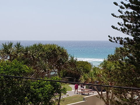 Surfers Chalet - Kingaroy Accommodation 28