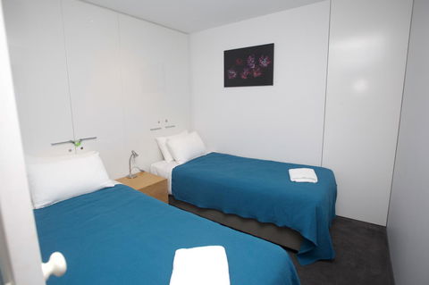 Circle Luxury Holidays - Kingaroy Accommodation 7