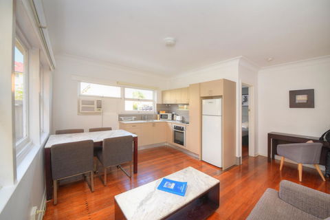 Backpackers In Paradise 18-35 Hostel - Kingaroy Accommodation 11