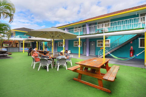 Backpackers In Paradise 18-35 Hostel - Kingaroy Accommodation 2