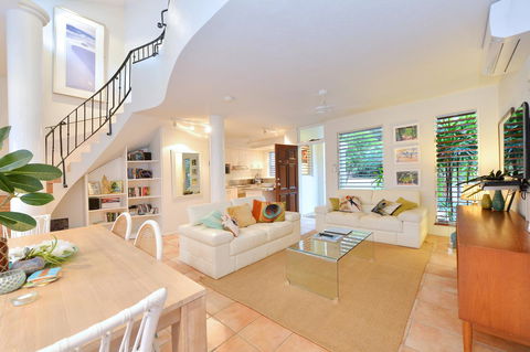 [ ANDY'S BEACH HOUSE ] - Kingaroy Accommodation 13