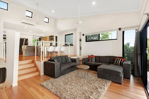 Shorelines - Kingaroy Accommodation 12