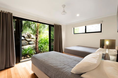 Shorelines - Kingaroy Accommodation 9