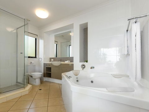 Shorelines - Kingaroy Accommodation 40