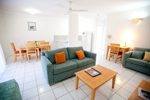 Trinity Beach Pacific - Kingaroy Accommodation 8