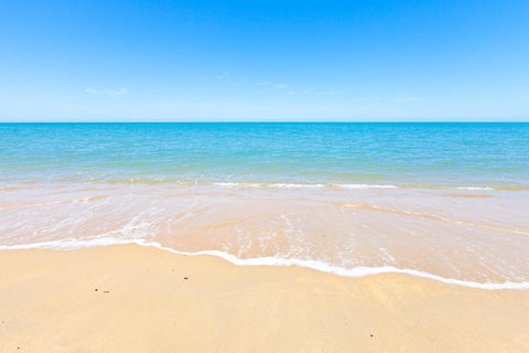 Trinity Beach Pacific - Kingaroy Accommodation 19